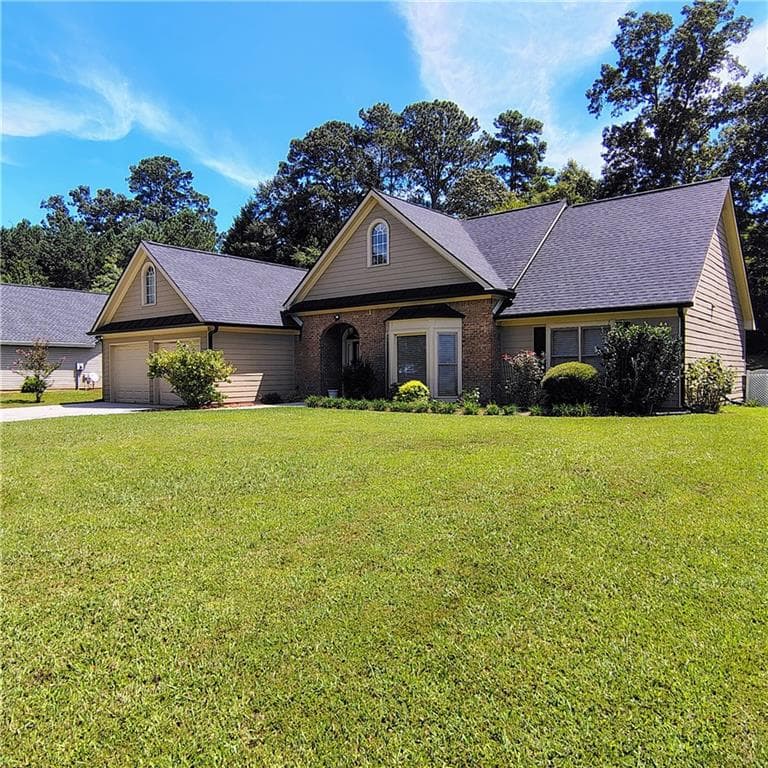 2920 Lenora Springs Drive, Snellville, GA 30039 — most recent listing photo