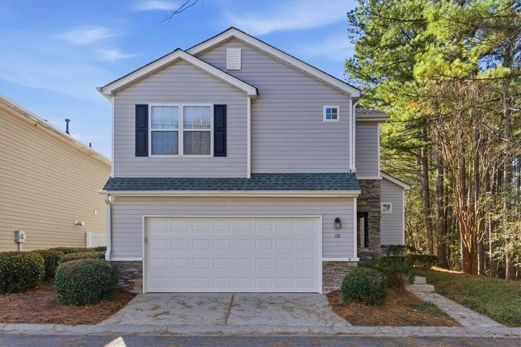 3 bedroom, 3 bathroom, 1,373 sq ft single family residence sold at 156 W Oaks Place, Woodstock, GA 30188