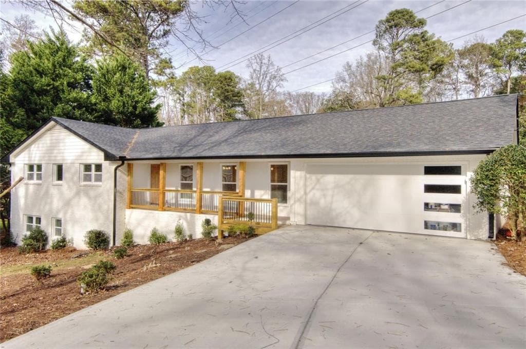 7235 Thornhill Lane, Atlanta, GA 30328 — most recent listing photo