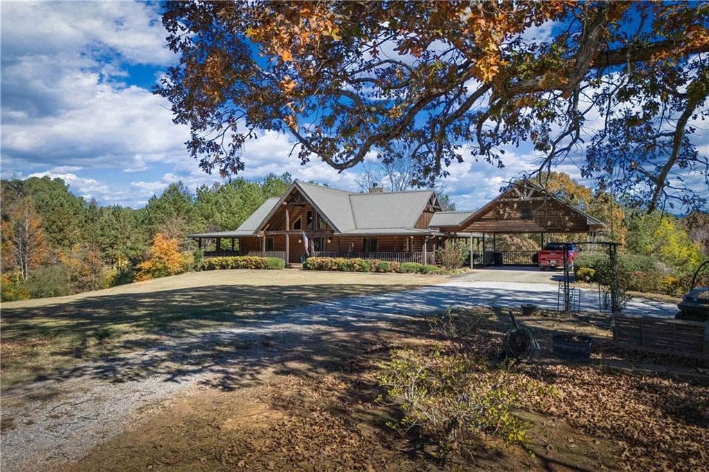 4 bedroom, 3 bathroom, 3,472 sq ft single family residence for sale at 1466 County Rd 59, Roanoke, AL 36274 — photo 1 of 77