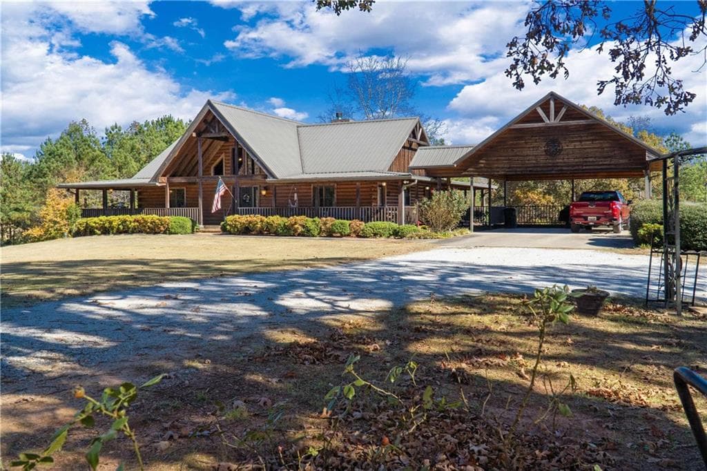 4 bedroom, 3 bathroom, 3,472 sq ft single family residence for sale at 1466 County Rd 59, Roanoke, AL 36274 — photo 4