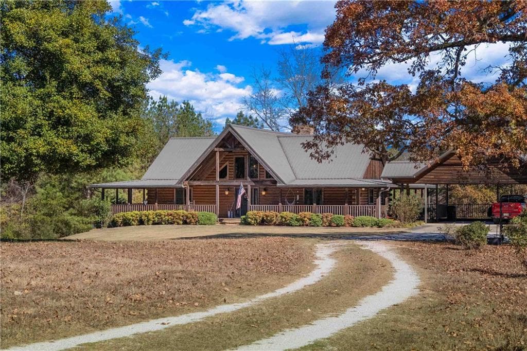 4 bedroom, 3 bathroom, 3,472 sq ft single family residence for sale at 1466 County Rd 59, Roanoke, AL 36274 — photo 5