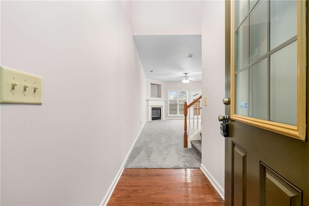 3 bedroom, 3 bathroom, 1,957 sq ft townhouse for sale at 315 Oakland Hills Way, Lawrenceville, GA 30044 — photo 3