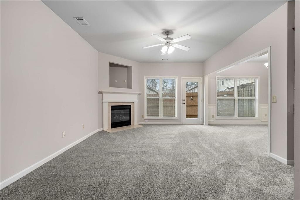 3 bedroom, 3 bathroom, 1,957 sq ft townhouse for sale at 315 Oakland Hills Way, Lawrenceville, GA 30044 — photo 5