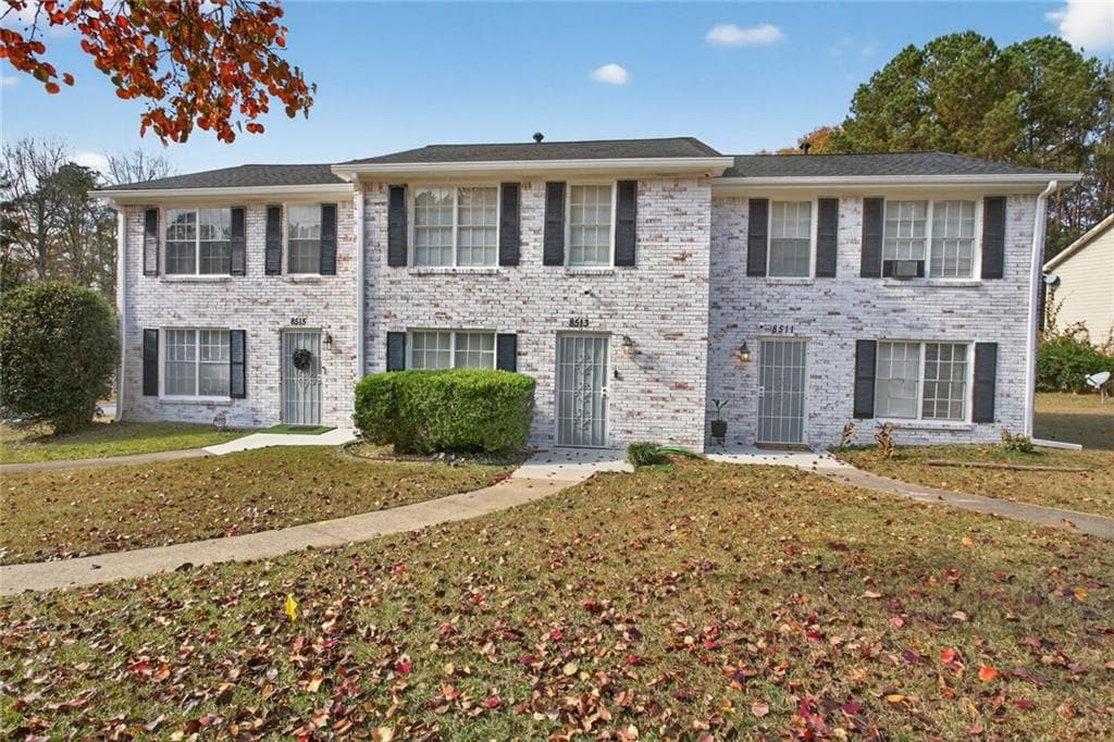 8511 Pineland Drive
