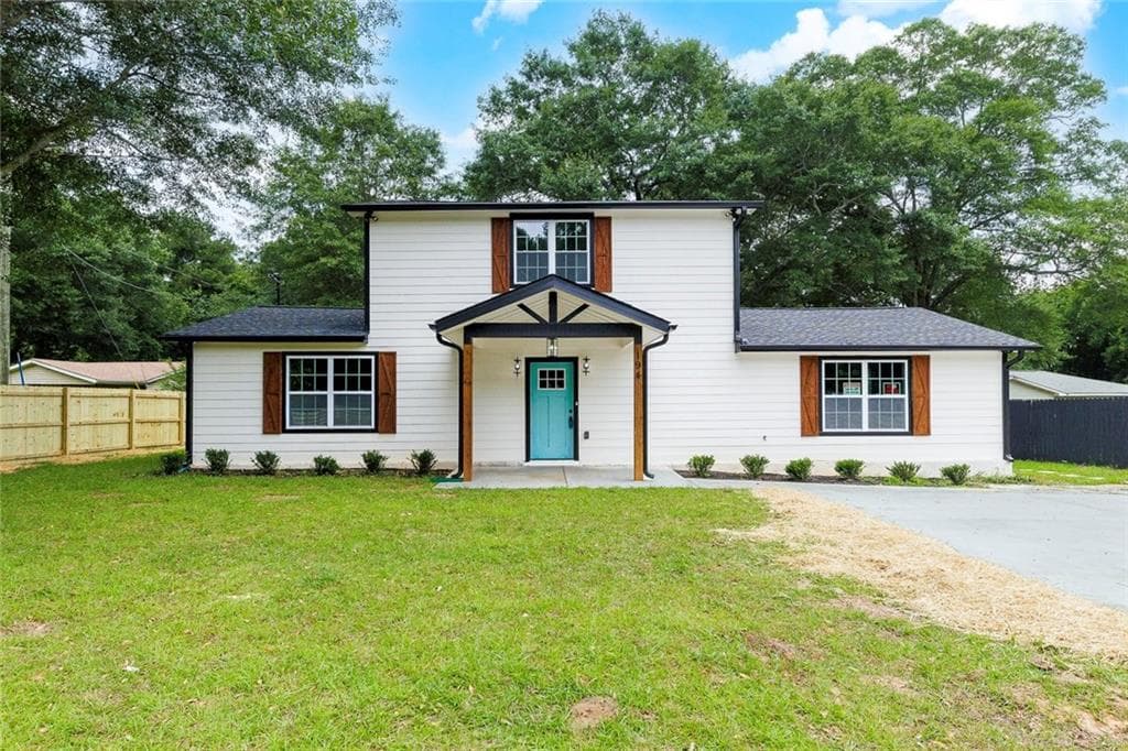 194 Cardinal Boulevard SE, Calhoun, GA 30701 — most recent listing photo