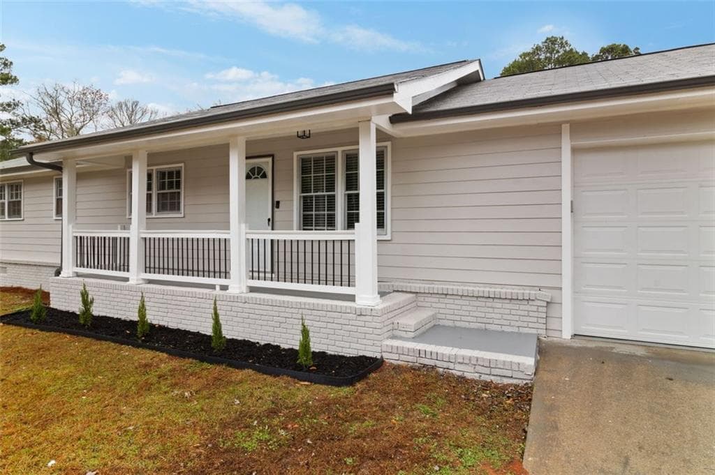 6896 LAURELWOOD Drive, Douglasville, GA 30135 — most recent listing photo