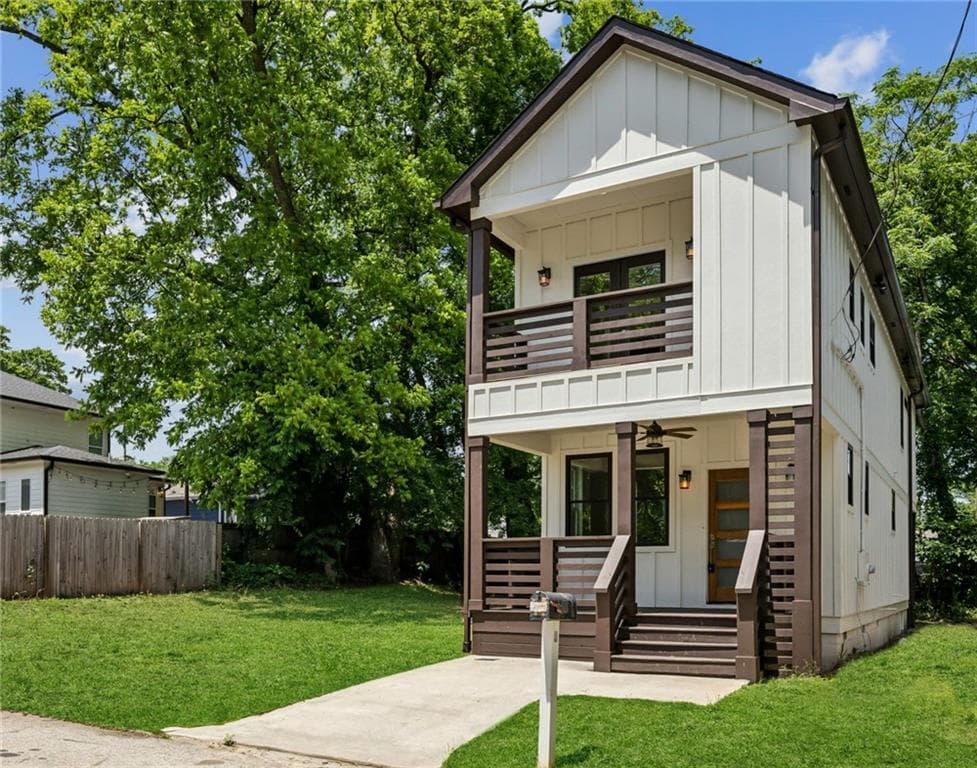 3 bedroom, 3 bathroom, 1,635 sq ft single family residence sold at 515 Cohen Street, Atlanta, GA 30310