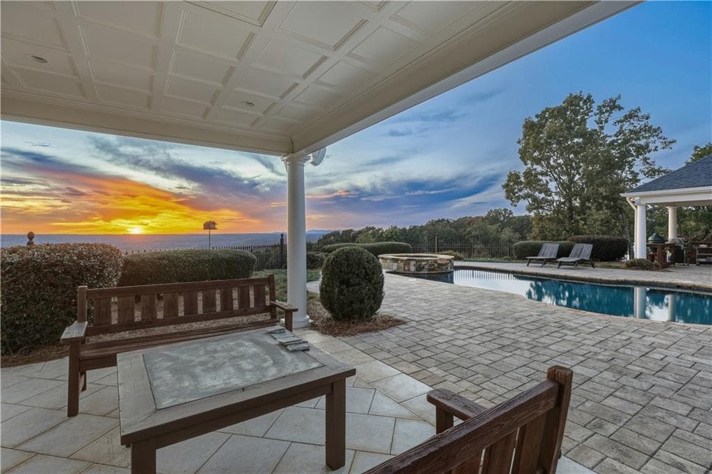 4 bedroom, 5 bathroom single family residence for sale at 4620 Highland Drive, Gainesville, GA 30506 — photo 3