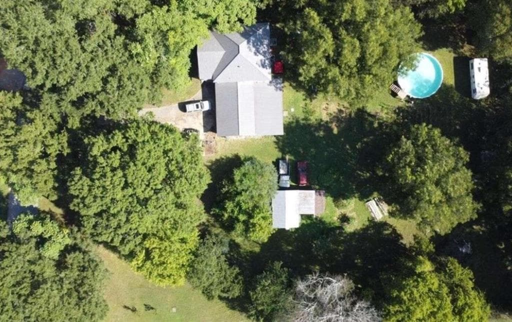 4 bedroom, 2 bathroom, 2,008 sq ft single family residence for sale at 97 Sycamore Street, Rockmart, GA 30153 — photo 2