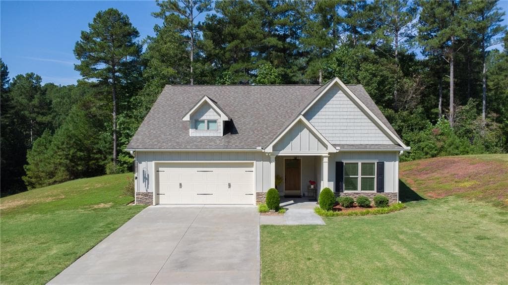 9 West Woods Court