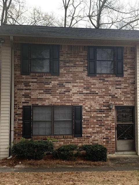 3 bedroom, 2 bathroom, 1,280 sq ft condominium for rent at 1235 Riverside Drive H1, Gainesville, GA 30501 for $1,650 a month