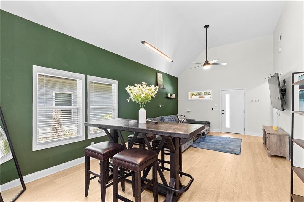 3 bedroom, 2 bathroom, 1,221 sq ft single family residence for rent at 624 Robert Street, Atlanta, GA 30318 for $2,400 a month — photo 4