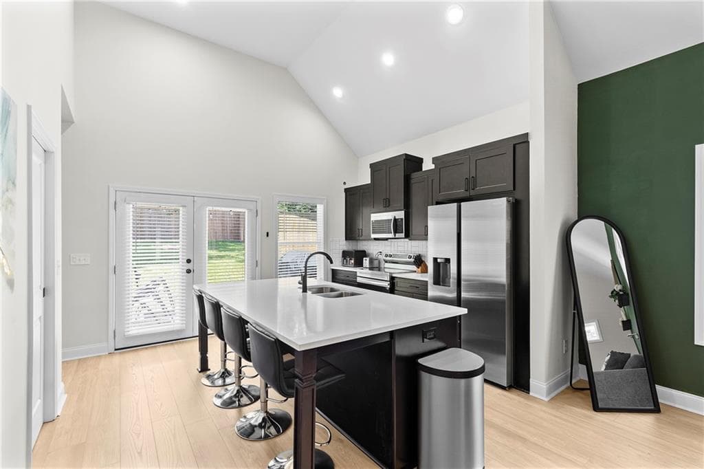 3 bedroom, 2 bathroom, 1,221 sq ft single family residence for rent at 624 Robert Street, Atlanta, GA 30318 for $2,400 a month — photo 7