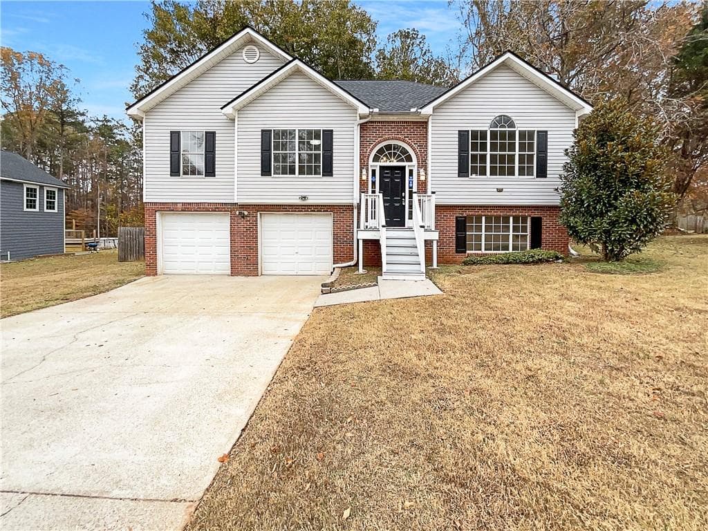 5 bedroom, 3 bathroom, 2,603 sq ft single family residence sold at 3912 Garrett Springs Drive, Powder Springs, GA 30127