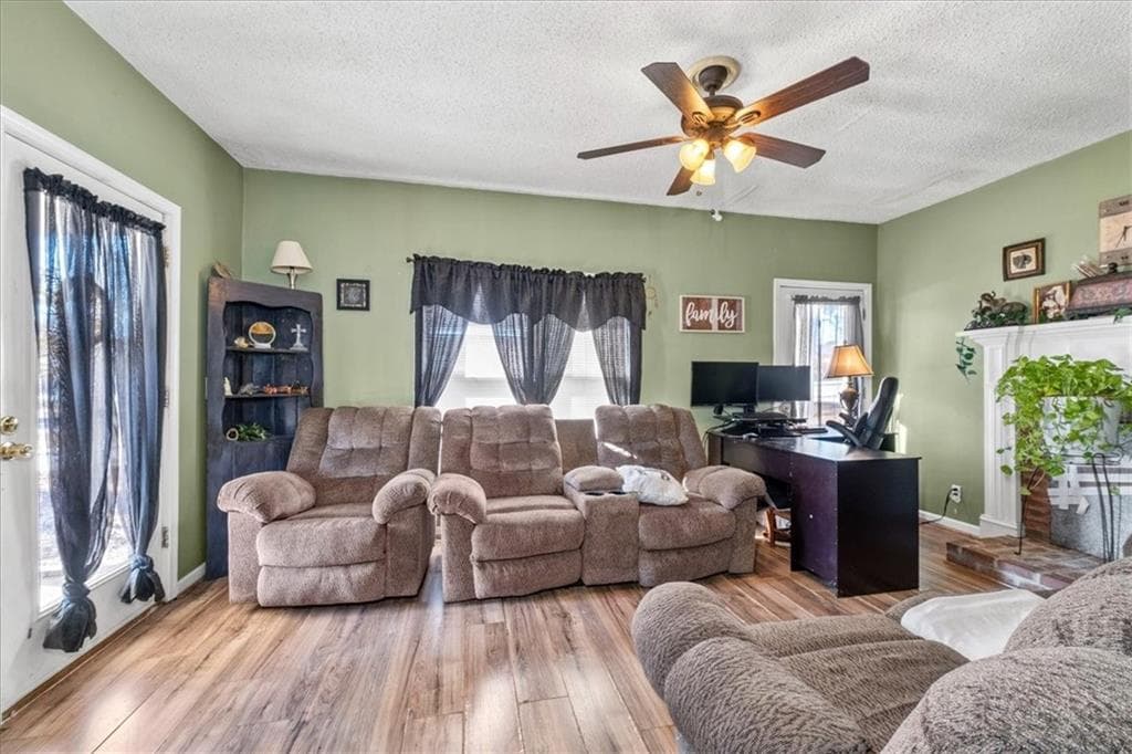 5 bedroom, 3 bathroom, 2,112 sq ft single family residence for sale at 2930 Dallas Street, Kennesaw, GA 30144 — photo 9