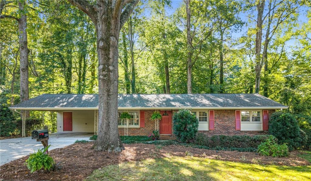 2019 Ellwyn Drive, Atlanta, GA 30341 — most recent listing photo