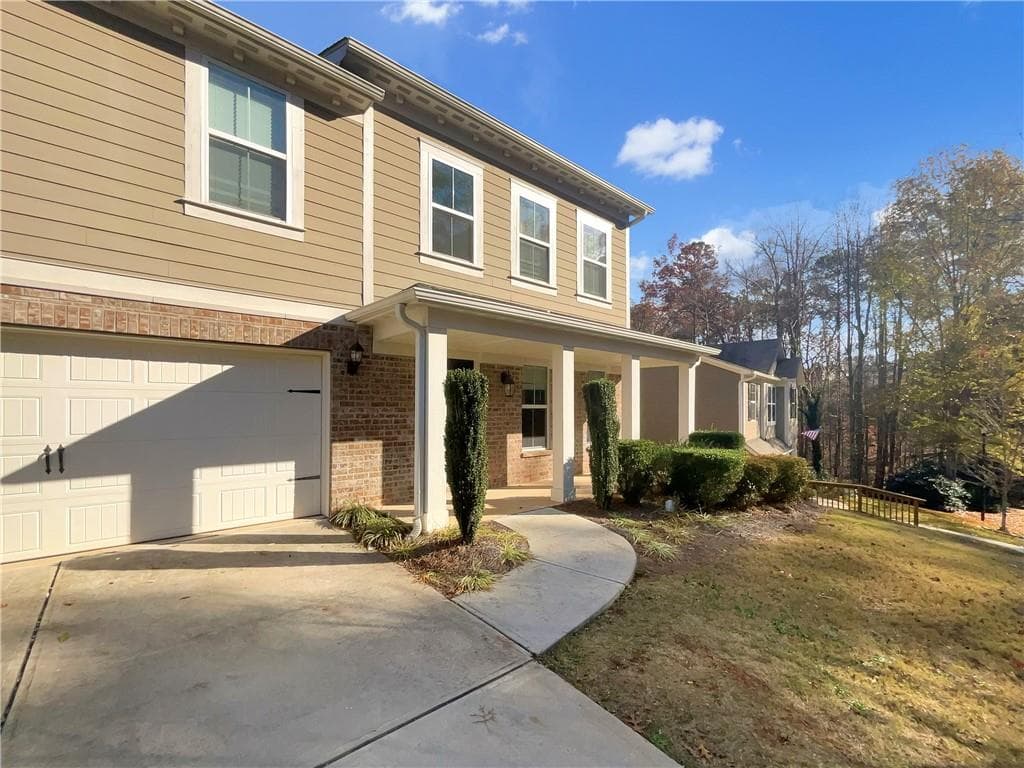 4 bedroom, 3 bathroom, 2,519 sq ft single family residence sold at 3502 Great Sky Parkway, Canton, GA 30114