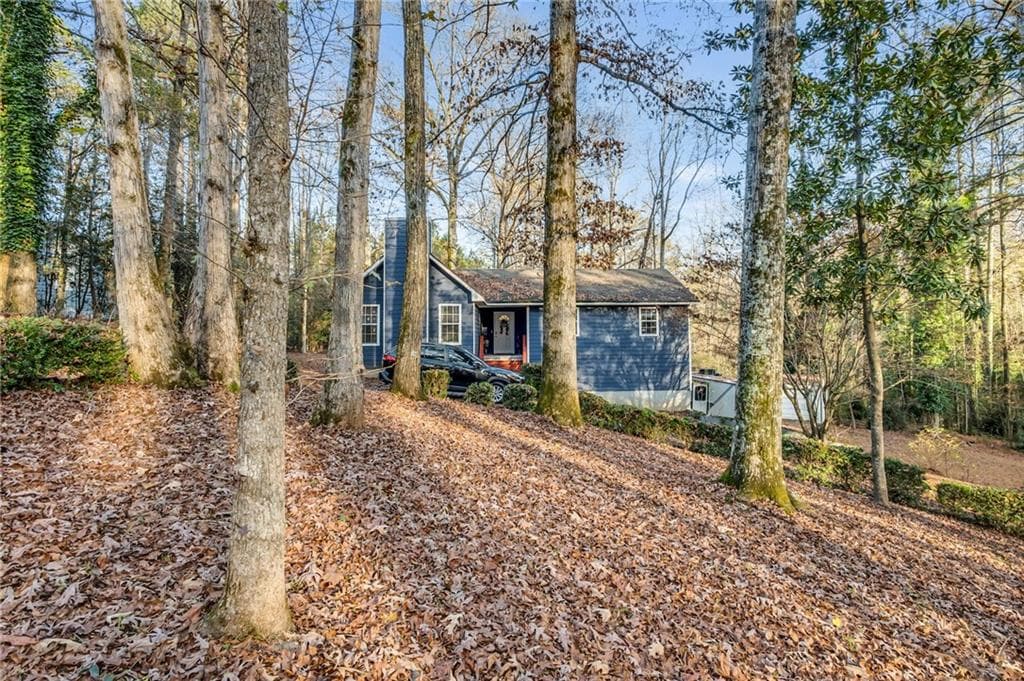 3 bedroom, 2 bathroom, 1,561 sq ft single family residence sold at 125 Maple Place, Fayetteville, GA 30215
