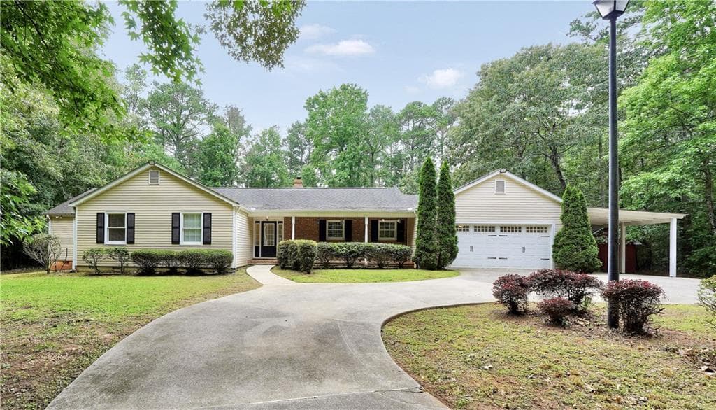 280 W Knight Road, Mcdonough, GA 30252 — most recent listing photo