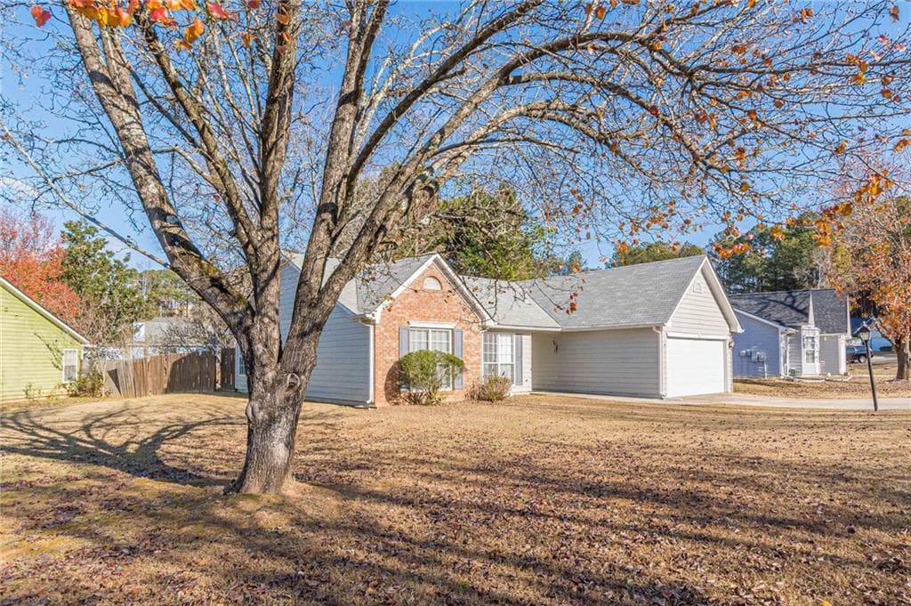 3 bedroom, 2 bathroom single family residence for rent at 3195 Jorden Crest Court, Lawrenceville, GA 30044 for $3,750 a month — photo 3
