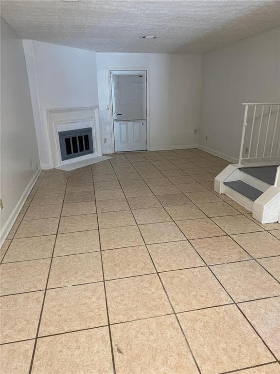 2 bedroom, 2 bathroom, 1,092 sq ft townhouse for sale at 535 Prince Of Wales, Stone Mountain, GA 30083 — photo 2