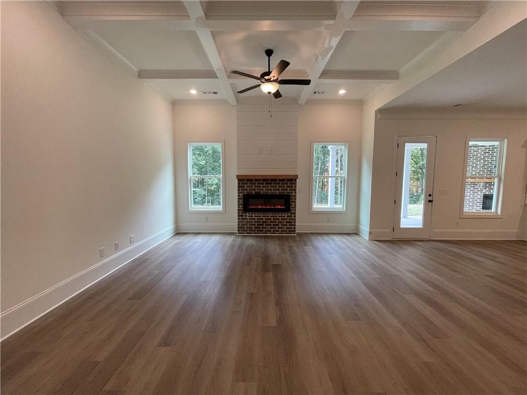 5 bedroom, 4 bathroom, 3,573 sq ft single family residence for sale at 3219 TRADITIONS Way, Jefferson, GA 30549 — photo 7