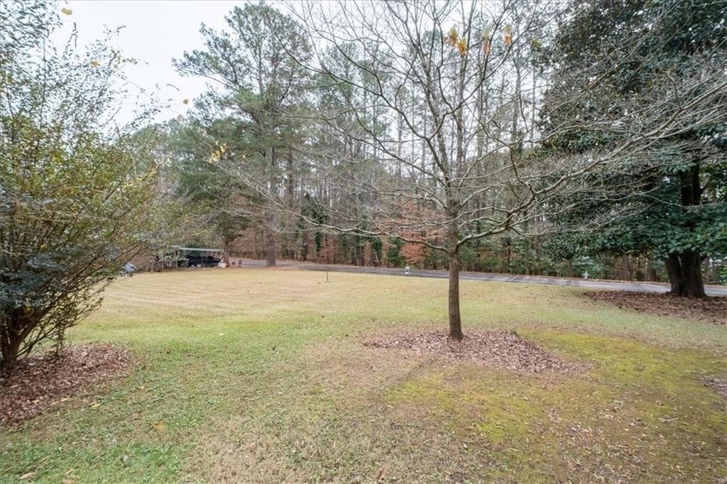 single family residence under contract at 4120 South Lakeshore Drive, Acworth, GA 30101 — photo 3