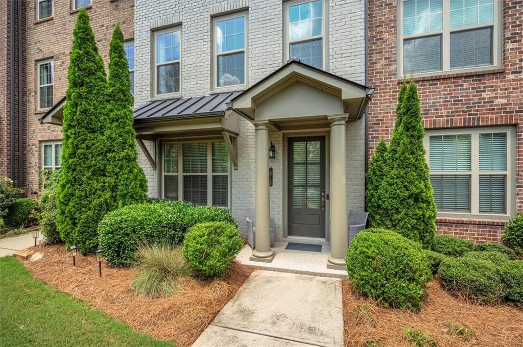 10146 Windalier Way, Roswell, GA 30076 — most recent listing photo