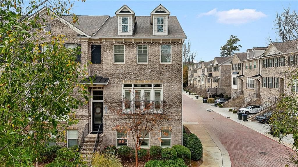 3715 Benton Lane, Chamblee, GA 30341 — most recent listing photo