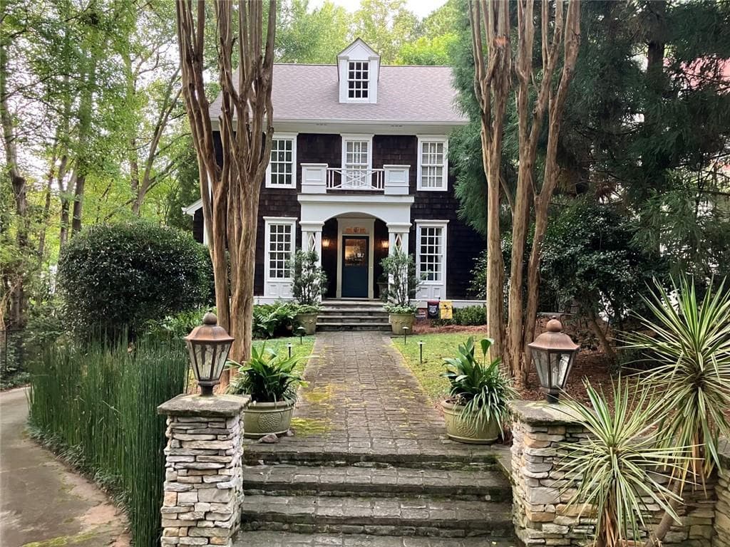 4 bedroom, 4 bathroom, 3,100 sq ft single family residence sold at 1005 Mantissa Street, Atlanta, GA 30318
