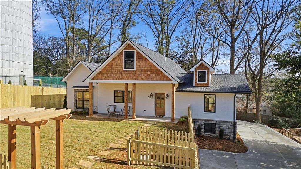 542 Sugar Hill Drive, Marietta, GA 30060 — most recent listing photo