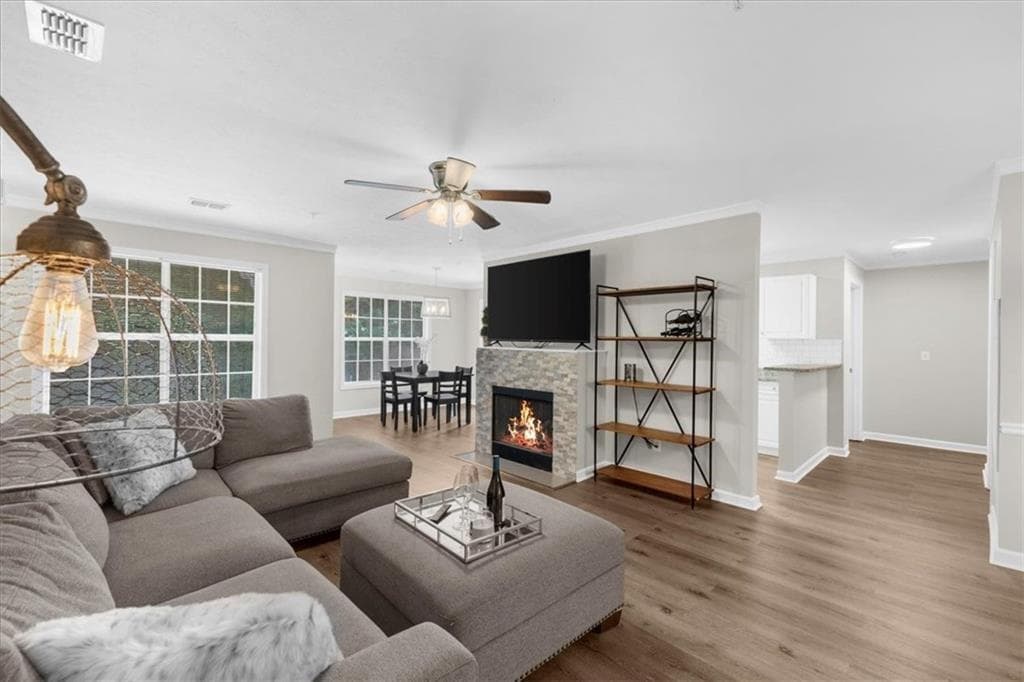 123 Streamside Drive, Roswell, GA 30076 — most recent listing photo