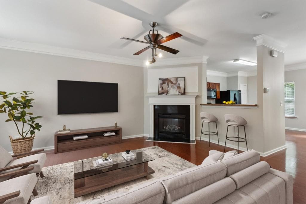 4 bedroom, 4 bathroom, 1,844 sq ft townhouse sold at 622 Providence, Atlanta, GA 30331