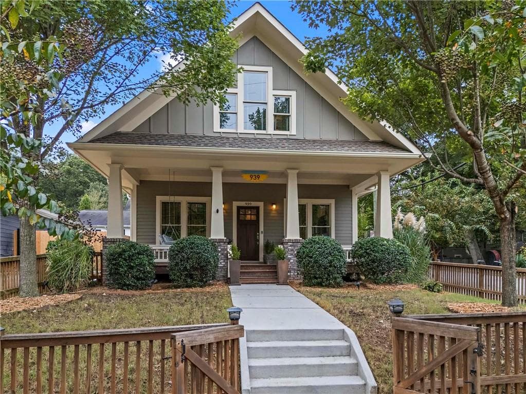 4 bedroom, 3 bathroom, 2,428 sq ft single family residence sold at 939 Cherokee Avenue, Atlanta, GA 30315
