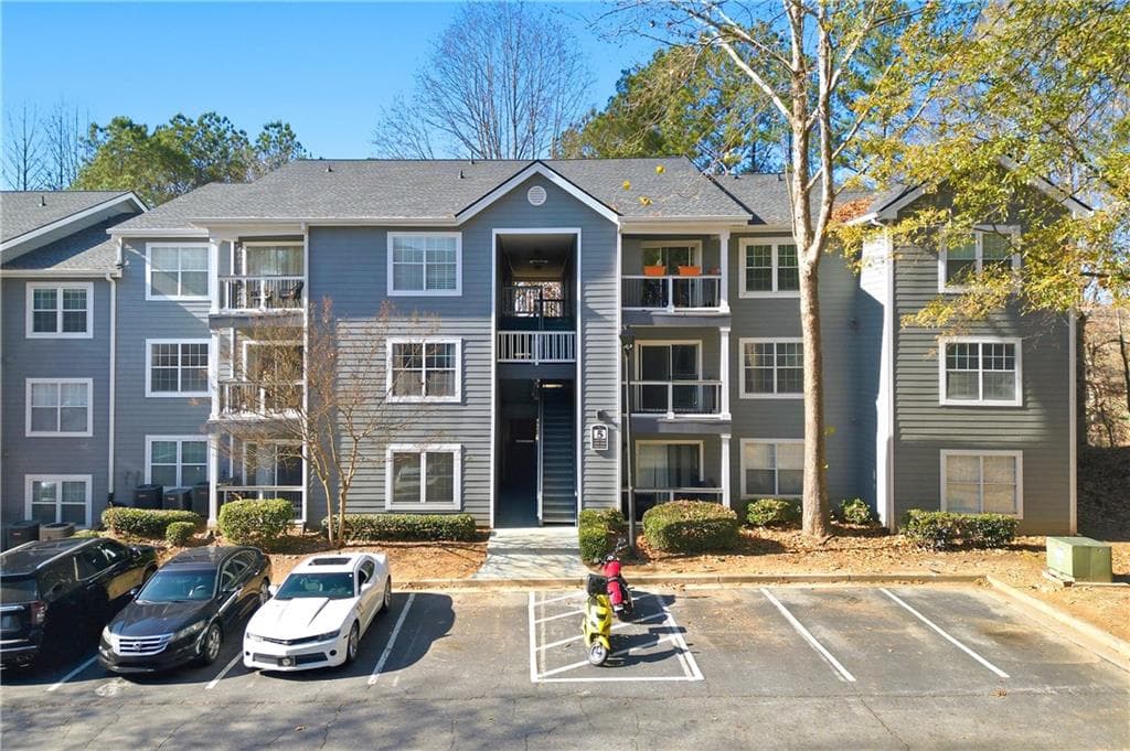 5205 Santa Fe Parkway, Sandy Springs, GA 30350 — most recent listing photo