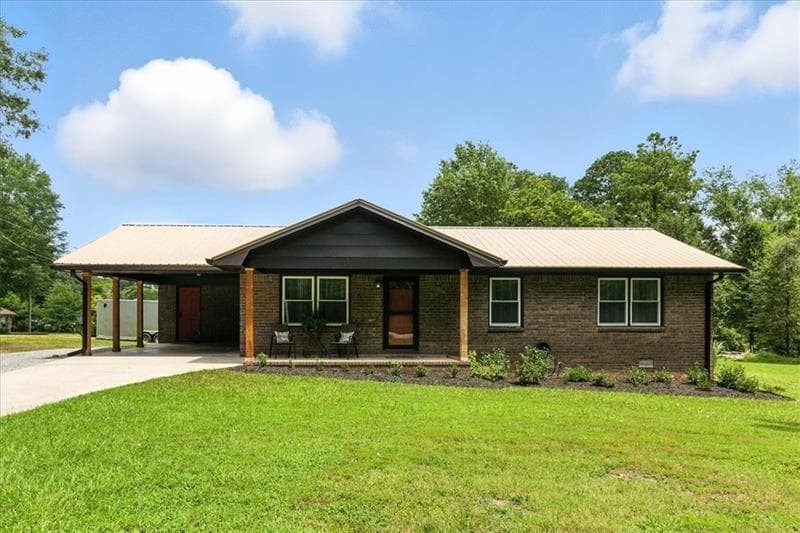 32 Tomahawk Drive, Cartersville, GA 30120 — most recent listing photo