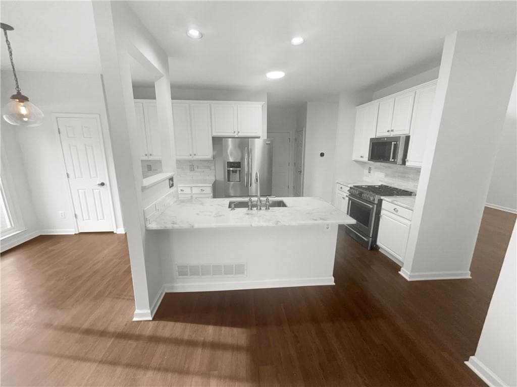 4 bedroom, 4 bathroom, 3,706 sq ft single family residence for sale at 2669 Glenrose Hill, Atlanta, GA 30341 — photo 2