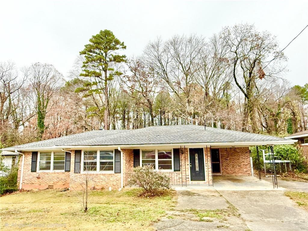 4 bedroom, 3 bathroom, 1,483 sq ft single family residence sold at 2706 Belaire Circle, Atlanta, GA 30340