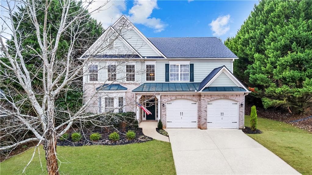 5 bedroom, 3 bathroom, 3,079 sq ft single family residence sold at 211 Woodview Lane, Woodstock, GA 30188