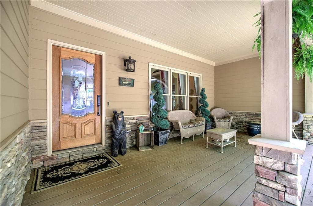 3 bedroom, 4 bathroom, 3,270 sq ft single family residence for sale at 572 Cutthroat Ridge, Jasper, GA 30143 — photo 3
