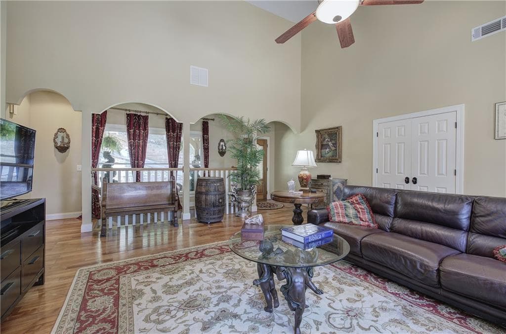 3 bedroom, 4 bathroom, 3,270 sq ft single family residence for sale at 572 Cutthroat Ridge, Jasper, GA 30143 — photo 8