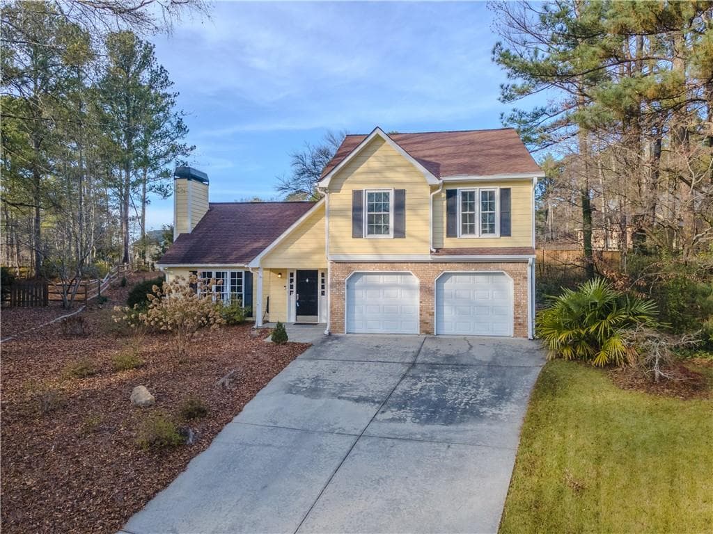 3 bedroom, 3 bathroom, 2,068 sq ft single family residence sold at 4722 Bradford Lane, Powder Springs, GA 30127