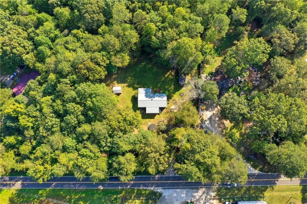 3 bedroom, 2 bathroom, 1,500 sq ft single family residence for sale at 2450 Jones Mountain Road, Talking Rock, GA 30175 — photo 10