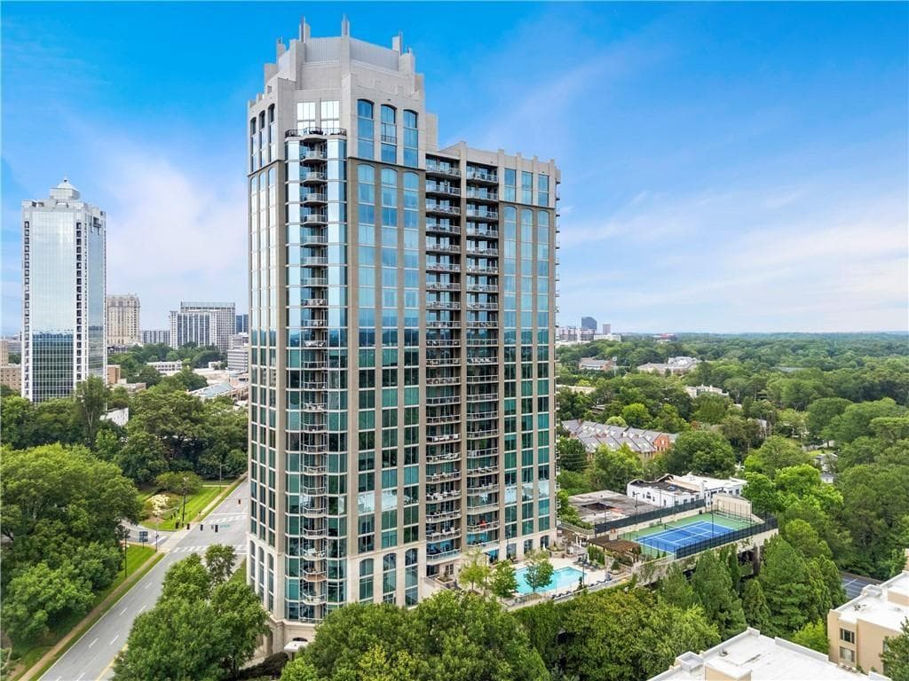 2795 Peachtree Road 1603, Atlanta, GA 30305 — most recent listing photo