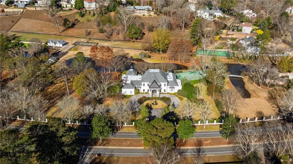 7 bedroom, 11 bathroom, 12,267 sq ft single family residence for sale at 4571 Columns Drive, Marietta, GA 30067 — photo 2