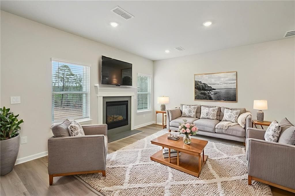 5 bedroom, 3 bathroom, 2,674 sq ft single family residence under contract at 1458 High Falls Lane, Grayson, GA 30017 — photo 7