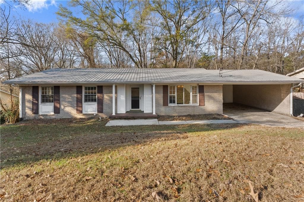 660 Honeysuckle Road, Gainesville, GA 30501 — most recent listing photo
