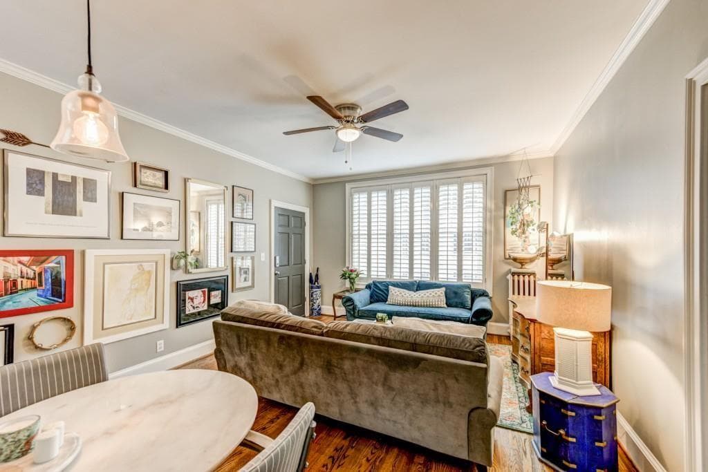 2 bedroom, 1 bathroom condominium for rent at 28 Collier Road 11, Atlanta, GA 30309 for $2,400 a month — photo 3