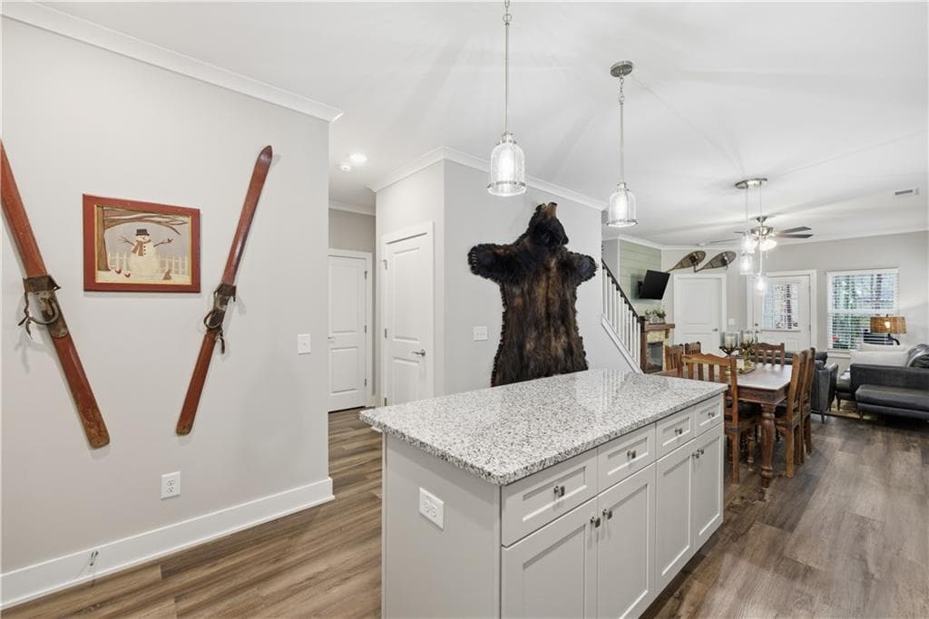 3 bedroom, 3 bathroom, 1,411 sq ft single family residence under contract at 210 Hillside Drive, Waleska, GA 30183 — photo 9